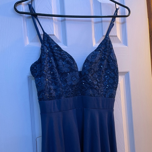 Homecoming dress from Windsor dark blue - Picture 1 of 2